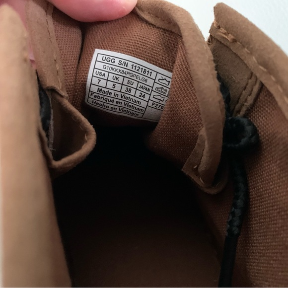 NWOB UGG Marin Bootie Cow Print Womens Platform - Lace-ups - Picture 14 of 15